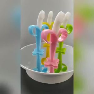 Mumystation Banana teether bayi gigitan bayi bahan silikon