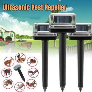 Solar Power Ultrasonic Pest Mole Repeller Garden Rat Mouse Snake Repellent Cat Dog Killer Chaser Deterrent Pest Control Tool