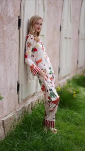 [ หมาคริสต์มาส ]ins ชุดนอนผู้หญิงฤดูใบไม้ผลิและฤดูใบไม้ร่วงแขนยาวกางเกงขายาวชุดคอปกผ้าไหมเทียมชุดอยู่บ้านผู้หญิง