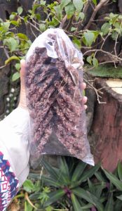 Rengginang Mentah Gurih Rasa Ketan Hitam isi 18 biji 500 gram