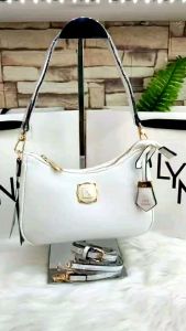 กระเป๋าสะพายข้างผู้หญิง LYN Thena 8.5"