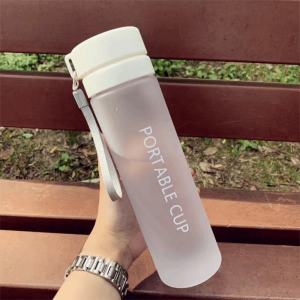 GTRBFDS 800ML Water Cup Transparent Large Capacity Plastic Cup Portable with Lanyard Sports Water Bottle Kids