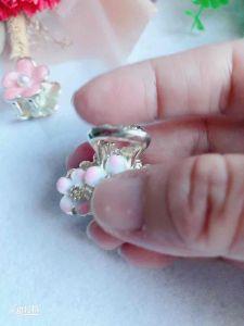 Ready Stock Fashion 3cm Sakura Small Hair Claw Clip Generous Hair Clip Hair Accessories时尚甜美樱花小抓夹精致可爱小鲨鱼夹留海发夹发饰头饰