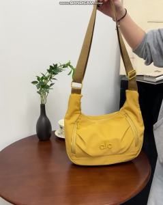 ALO Lightweight Multi-color Nylon Crossbody Bag Multi Zipper Pocket Shoulder Bag for Daily Travel