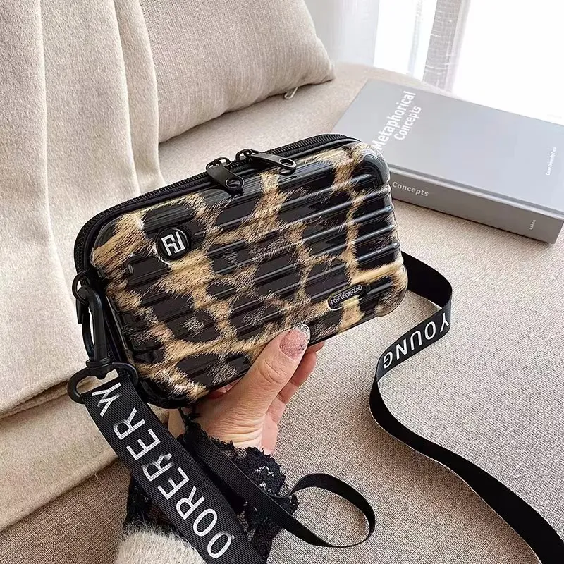 Danlu Cellphone Bag For Women Cosmetic Sling Bag Mini Luggage