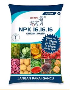 Kemasan Pabrik Pupuk NPK Mutiara Pak Tani 16 16 16 isi 1kg