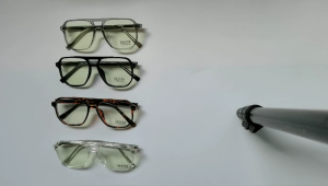 Hawaii Korea Style Double Deam Frame Men Women Square Blue Light Blocking Glasses Gaming Glasses (Gray Frame)