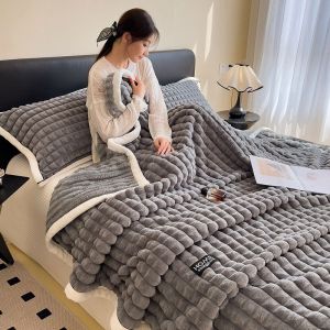 Golden Mink Velvet Blanket Air Conditioner Cover Blanket Thickened Double-Sided Velvet Office Sofa Nap Blanket Car Travel Blanket LZD