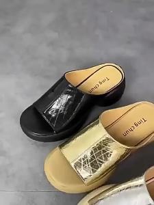 [Free Shipping] WomenS Summer Outdoor Wear New Style Open-Toe Thick-Soled Height-Increasing Sandals For Petite Women Genuine Leather Slip-On Sandals
