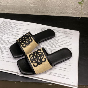 [Free Shipping] Flat-bottomed woven square-toed open-toe sandals for women suitable for outdoor wear 2026 summer new model