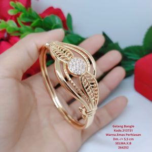 Gelang Tangan Bangle Wanita Titanium Xuping Perhiasan Aksesoris Fashion Lapis Emas Anti Karat R8-4B
