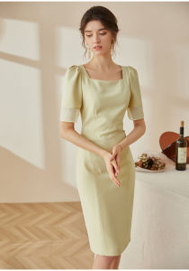 Đầm cổ vuông tay ngắn phối voan dáng váy suông bút chì