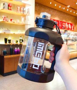 Bình Đựng Nước tập Gym đi du lịch 1800ml cao cấp (đạt chuẩn FDA BPA Free) Water Bottle - Phụ Kiện Thuận Lợi