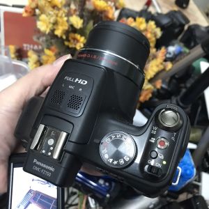 Máy ảnh Panasonic Lumix FZ150 quay phim fullHD