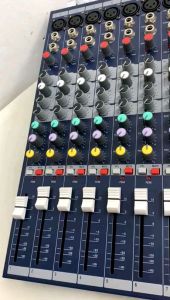 Mixer Soundcraft Efx 16 Lexicon Digital Effects Mixing 16 Channel Soundcraft Efx16( BISA COD )