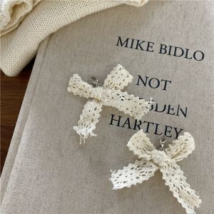 Korean Lace Bowknot Charm Shoe Buckle Pearl Bow Shoe Flower Shoelaces Decoration Bag Pendant Keychain Accessories