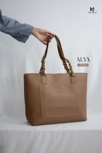 Totebag Alya Moonzaya