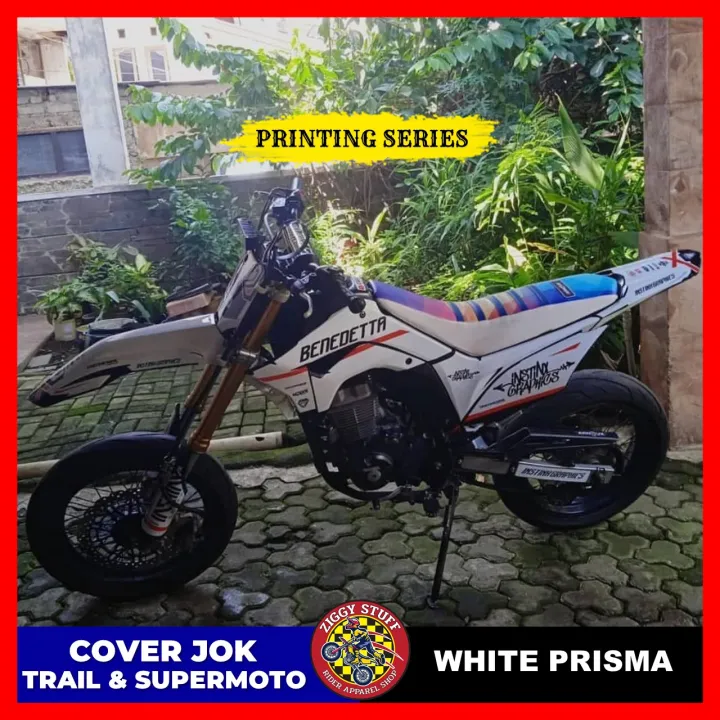 Sarung%20jok%20CRF%20Sarung%20jok%20KLX%20PRINTING%20WR155%20GORDON%20DTRACKER%20KTM%20VIARCROSS%20kulit%20jok%20klx%20sarung%20jok%20crf%20150l%20sarung%20jok%20klx%20Supermoto%20kulit%20jok%20crf%20sarung%20jok%20Supermoto%20kulit%20jok%20trail%20sarung%20jok%20klx%20gordon%20kulit%20jok%20wr155%20ARNOUX%20PRISMA%20WHITE%20BLUE%20SERIES%20-%20Image%204