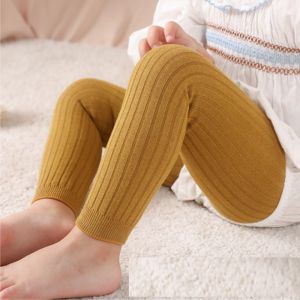 Celana Legging Anak Import Bahan Ruffle Rajut Tebal