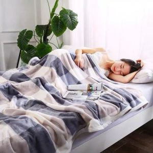Selimut Bulu Halus Ukuran 150x200 Motif Dewasa Keren Terlaris Murah Berkualitas