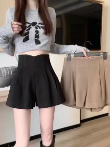 Ammin กางเกงขาม้าจับจีบแฟชั่นสีทึบสไตล์เกาหลีเรียบง่ายสำหรับผู้หญิง2024ฤดูใบไม้ผลิและฤดูใบไม้ร่วงกางเกงวินเทจสง่างามมีซิปเอวสูงไม่เท่ากันสายป้องกันการเปิดรับแสง