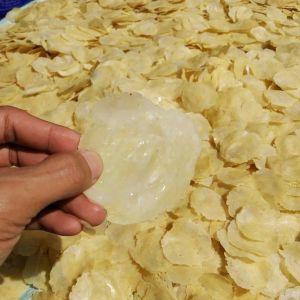 COD emping melinjo super tipis murah 1 kg Bayar ditempat