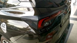 Vemart Perodua alza new facelift tail lamp lip cover sportivo design alza baru aksesori