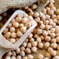 CHICKPEAS WHITE 12MM / SUTHESI / KACANG KUDA PUTIH / KONDAKADALAI WHITE 1KG. 