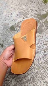 Sandal Pria Pol Kulit