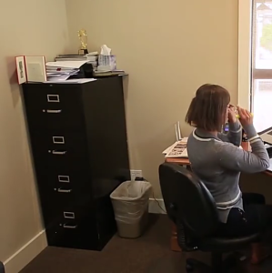 Novelty Invisiable Noise Maker Prank Joke Props Toy with Authentic Cricket Sounds for Pranking Friend Theme Party Decors