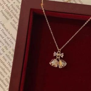 MIAOYA สร้อยคอผีเสื้อระฆังคริสตัลเกาหลีจี้รูปดอกไม้บานเชอร์รี่ผู้หญิงของขวัญ BFF