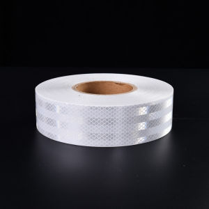 สติกเกอร์สะท้อนแสงมาตรฐานยุโรป สติ๊กเกอร์สะท้อนแสงติดตัวรถไฟฟ้าในเวลากลางคืน