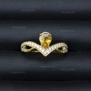 แหวนบุษราคัมน้ำทองบางกะจะ(Yellow Sapphire) เรือนเงินแท้ 92.5% ชุบทอง ไซด์นิ้ว 56 หรือเบอร์ 7.5 US พลอยแท้จากประเทศไทย