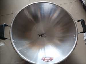 Wajan Aluminium Berkualitas Tinggi No 22 Nyaman Di Gunakan