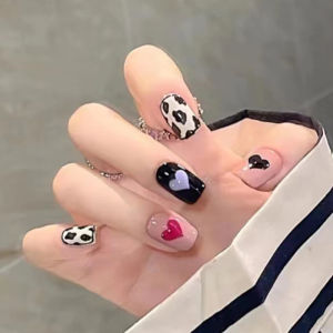 sapi hitam putih bentuk hati merah muda manis gadis keren lucu kuku palsu pendek COD 24pcs kuku palsu nail art Pola lukisan bunga kuku lucu berkualitas tinggi kuku palsu + lem Gratis lem 2g
