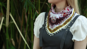 Multiuse Triangular Neck Scarf For Women With Elegant Tassels And Flower Pattern Perfect For Travel and Evening Event
