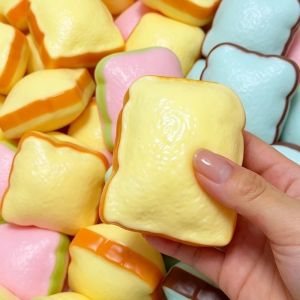 Crunchy Pineapple Bun Stress Ball Shapeable Food-shaped Squeeze Ball ASMR Sensory Anti Stress Fidget Classroom Toys for Adults