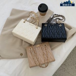 Elegant Ladies Shoulder Baghand Bag for Women Messenger Bag the Product Is Simple Atmospheric Good Leather and Affordable Price.it Is Loved by Korea Japan and Other Countries and It Is Worth Having (3 Colors) Beg Tangan Wanita Luss-110
