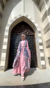 Gamis Extu: Pakaian Muslimah dengan Desain Elegan & Bahan Nyaman