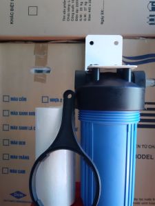 LY LỌC BIGLU 10IN (BAO GỒM LÕI )SẢN PHẨM NHƯ HÌNH.