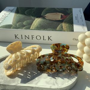 กิ๊บหนีบผม สไตล์ มินิมอล รหัสAC03 รูปภาพสูงสำหรับกิ๊บหนีบผม ไซส์กลาง วันนี้เป็นเรื่องยอดนิยม