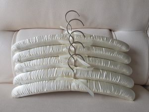 Móc áo Móc áo vải satin Móc treo quần áo