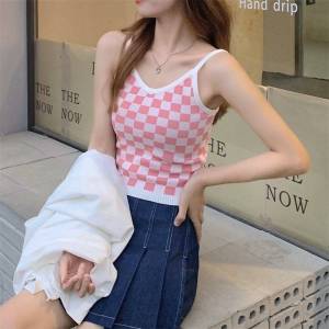 koki2shop - เสื้อสายเดี่ยวไหมพรม ลายตารางหมากรุก ผ้านิ่มใส่สบาย พร้อมส่ง6สี #32069