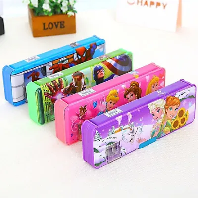 Hộp Đựng Bút Viết nhựa Học Sinh kèm gọt chuốt 2 ngăn ( bé trai bé gái )