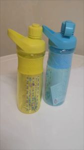 S1-1000ml Capacity Drinking Bottle BPA Free Portable Tumbler with Handle for Daily Use