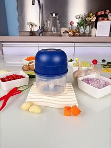 Portable 6 Blades Electric Garlic Press Chopper Vegetable Grinder Chopper Crusher USB Rechargeable