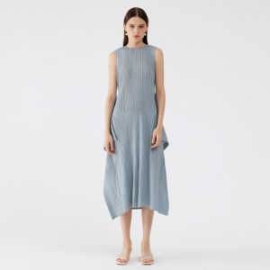 Miyake Summer Solid Color Temperament Casual Loose Slim Sleeveless Round Neck Vest Big Swing Long Dress X203