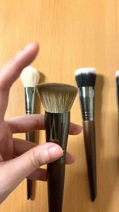 [MNS] Cọ đánh nền siêu mịn siêu mềm cho trang điểm chuyên nghiệp