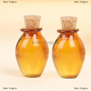 [COD] Man YingLie 2Pcs 1:12 Dollhouse Miniature Color Bottles Cork Bottles Tiny Jar Model