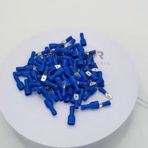 แพ็ค 100 / 500 / 3000 ชิ้น หางปลา หัวเสียบตัวผู้ + ตัวเมีย แบนหูม สีแดง สำหรับ สายไฟ 0.5-1 Sqmm. (22-18 AWG) Spade Terminals : Insulated ราคาส่ง